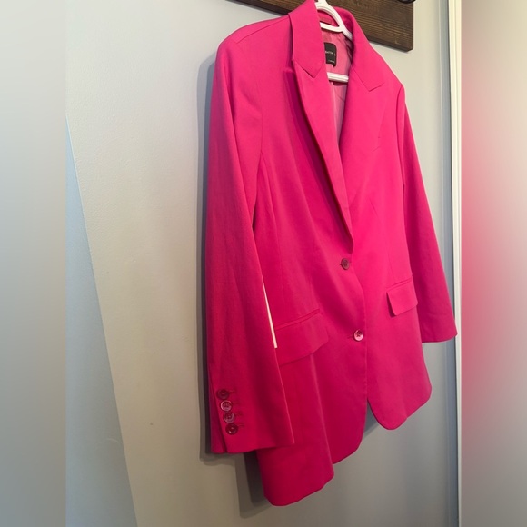 NWT Babaton 1-01 Oversized Blazer Electron Fuchsia sized Small - Picture 2 of 8